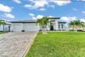 21 SW 21st St