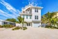 764 Jacaranda Rd